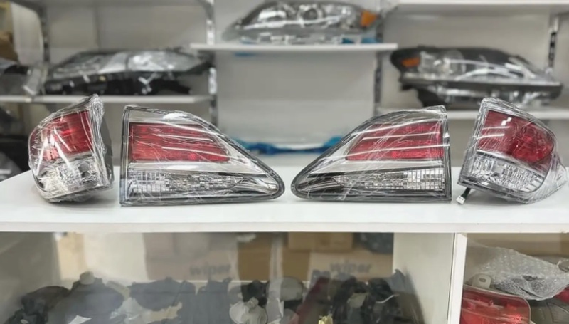 Задние стоп фары на Lexus Rx 2010-2015